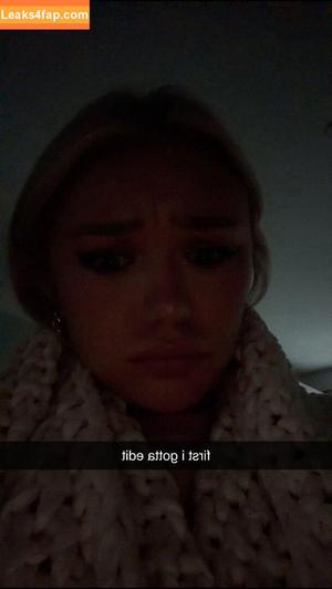 Katie Sigmond photo #0036