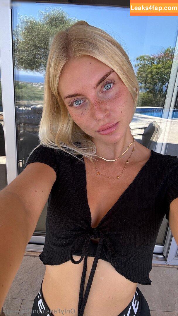 Lia Engel /  слитое фото фото #0005