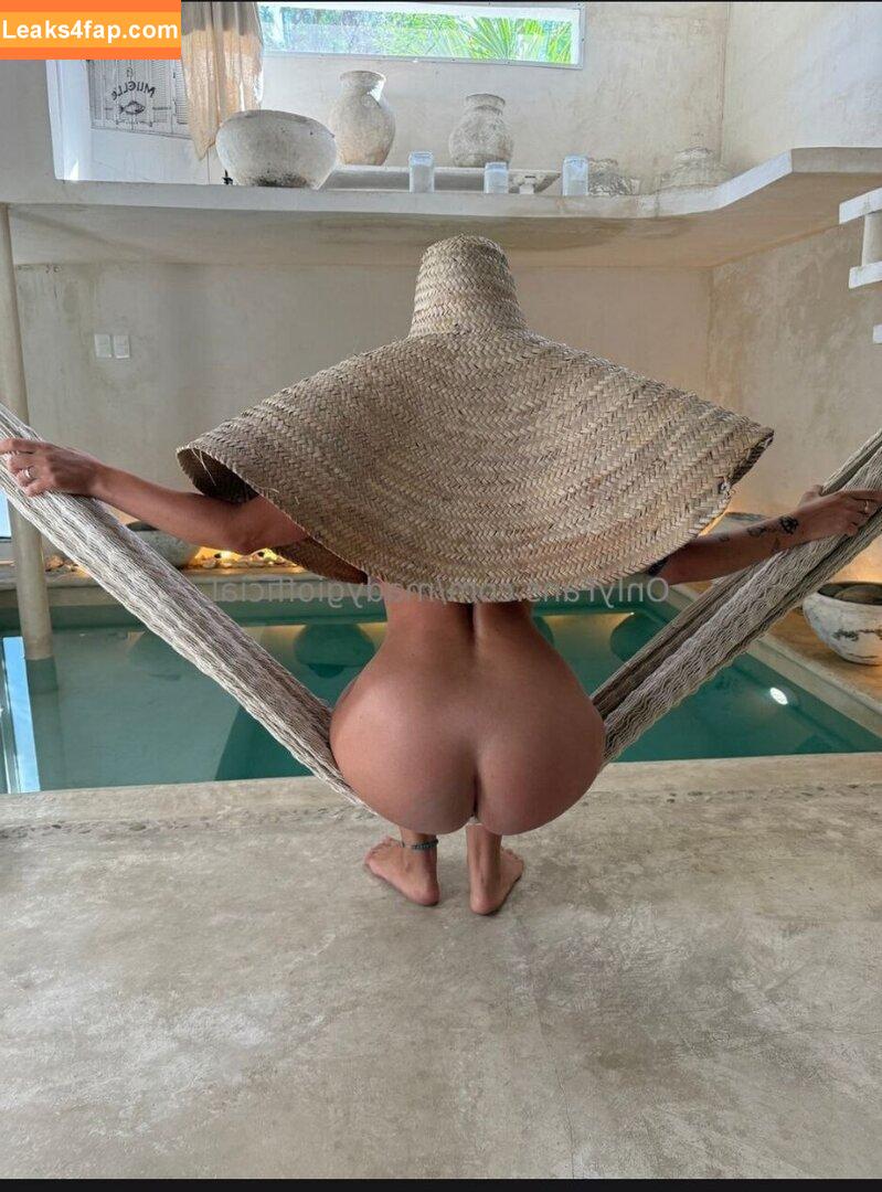 Mady Gio / Mădălina Ioana Filip / mady_gio / mady_gio_ / madygiofficial / user leaked photo photo #0033