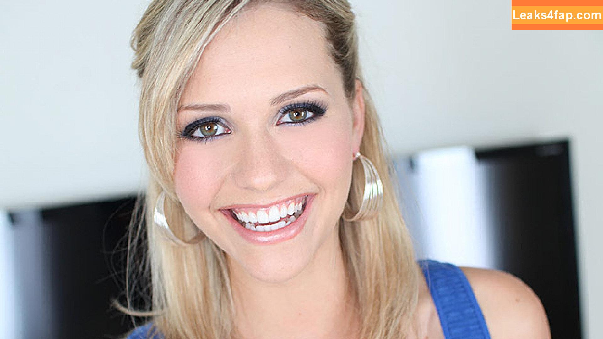 Mia Malkova / PZmJkAY9DR / https: / miamalkova / snapmiamalkova leaked photo photo #0200