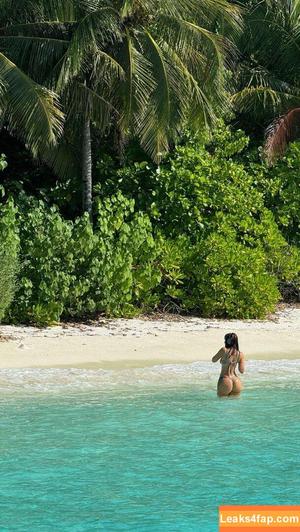 Mikaela Testa photo #0013