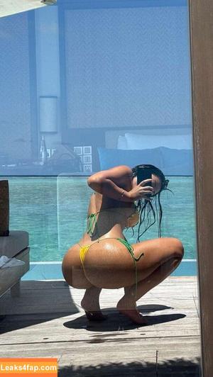 Mikaela Testa photo #0026