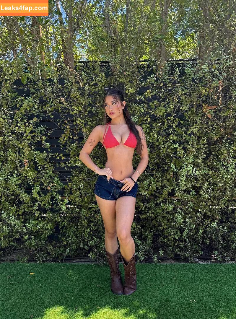 Nina Gessler /  leaked photo photo #0020