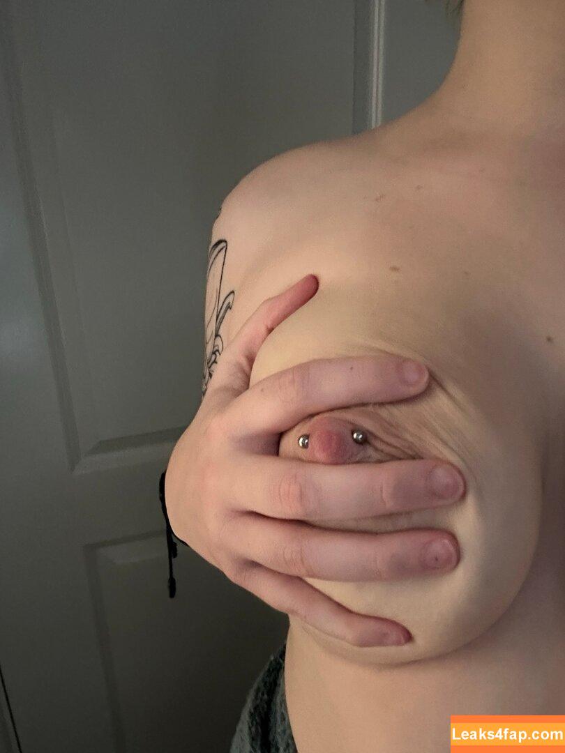 nyyxxii / nyyxxii_ слитое фото фото #0003