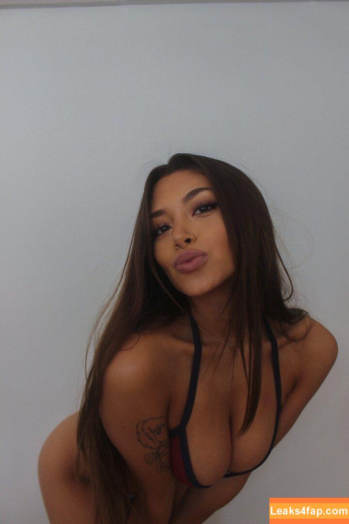 Katie Murch /  leaked photo photo #0006