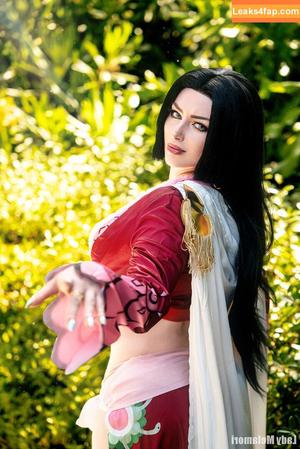 Lady Melamori photo #0019
