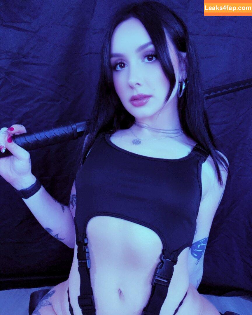 Lyndi / Lyndi__ / lindsayelizzabeth / lyndihassell leaked photo photo #0001