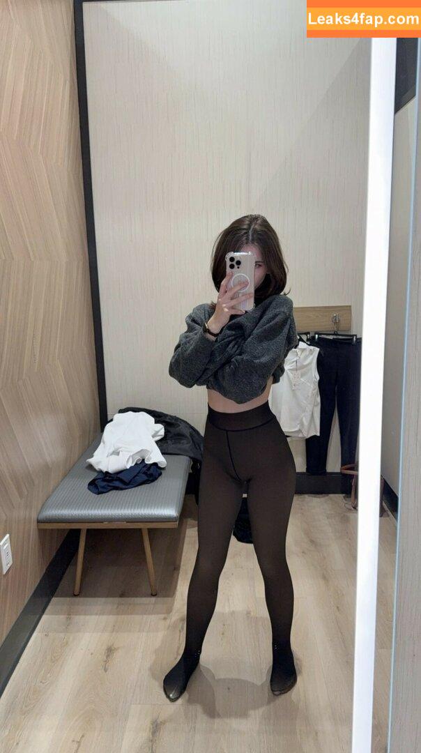 Willow.j.c leaked photo photo #0001