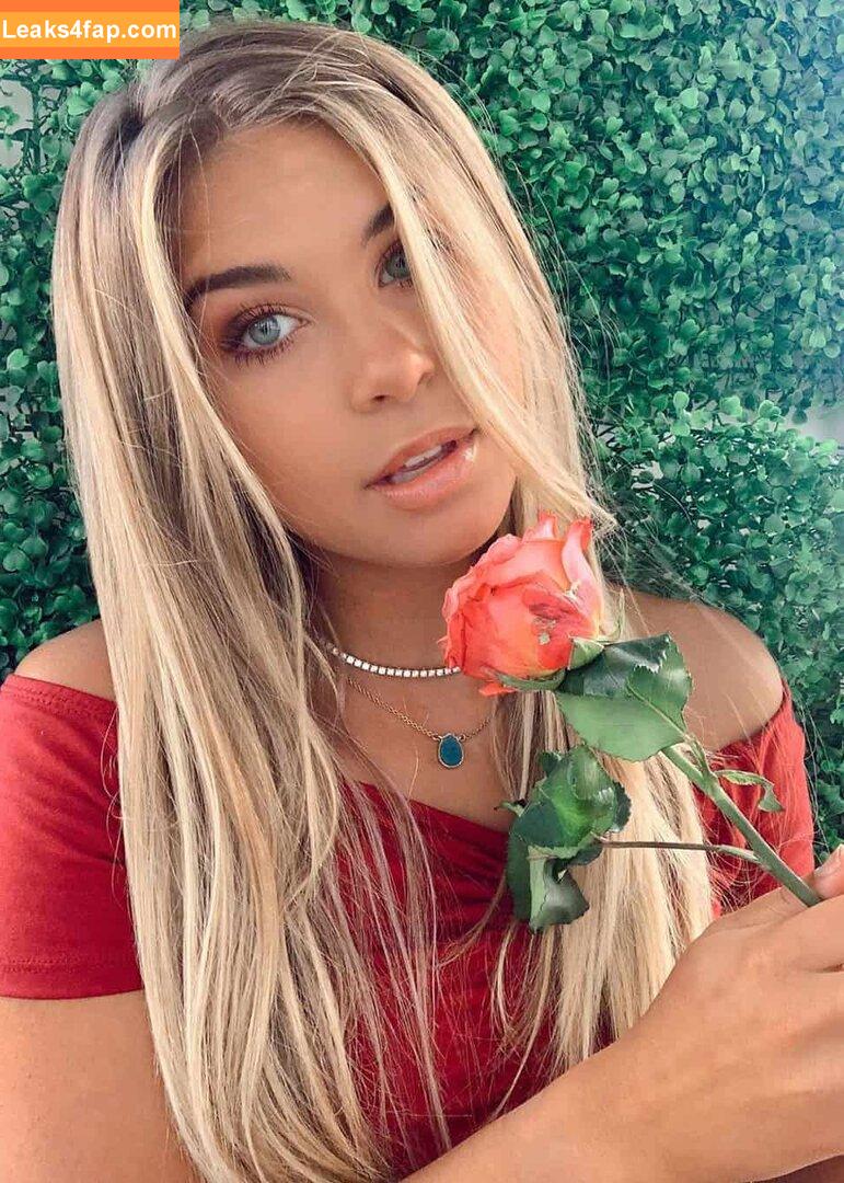 Gabrielle Moses /  leaked photo photo #0007