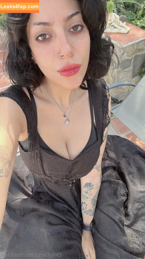 mikiblue /  leaked photo photo #0016