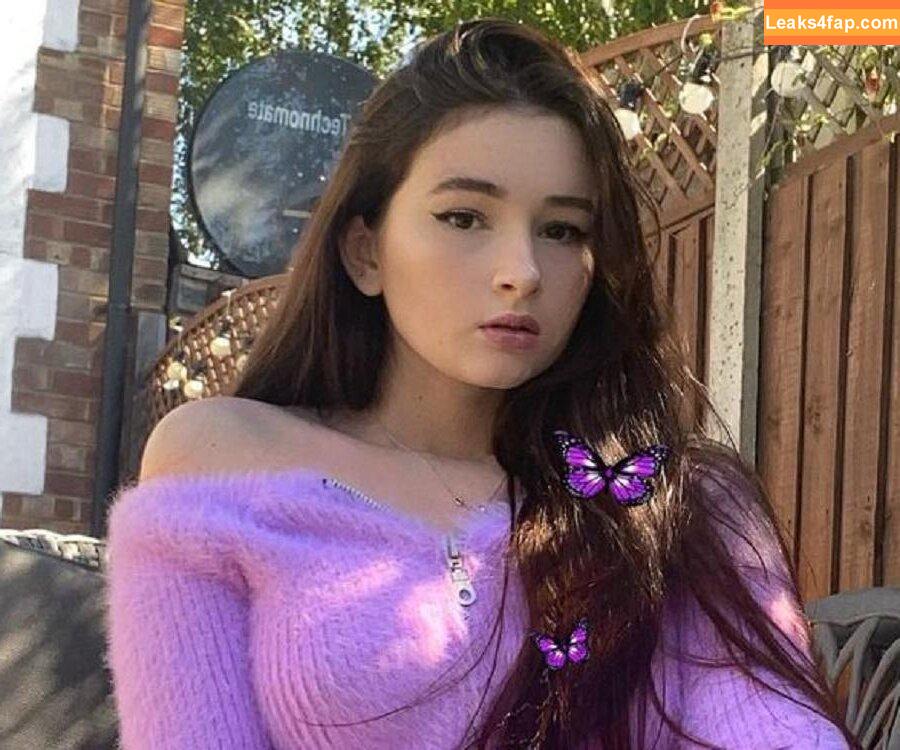 Tamzin Taber /  leaked photo photo #0011
