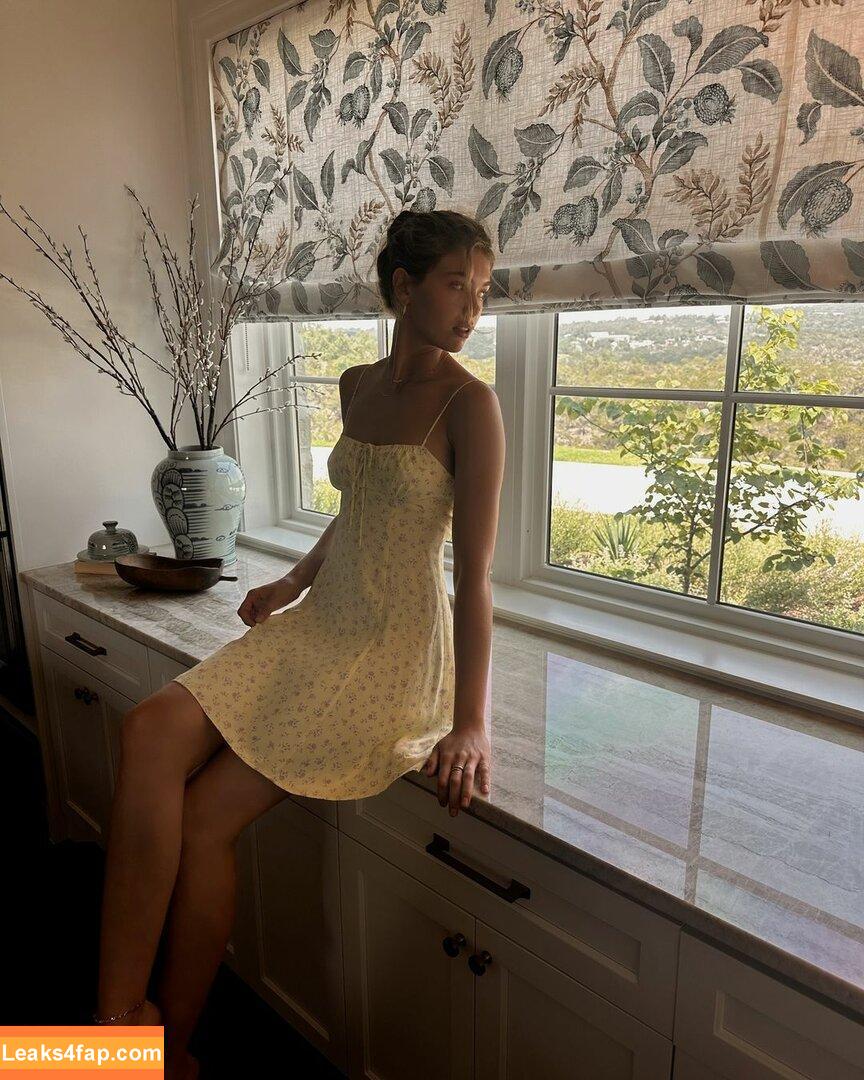 Abigael Boivin / abileeboivin leaked photo photo #0129