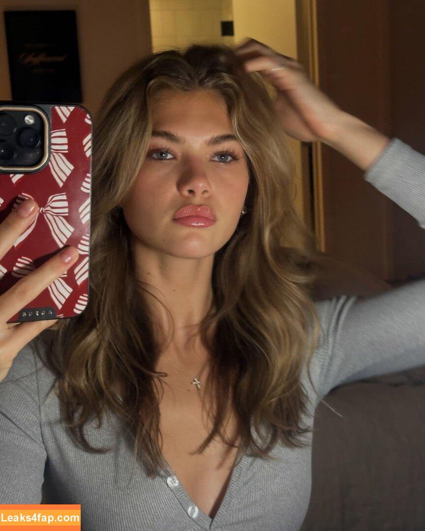 Abigael Boivin / abileeboivin leaked photo photo #0266