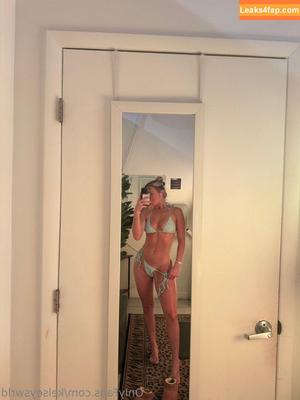 kelseyswrld photo #0014