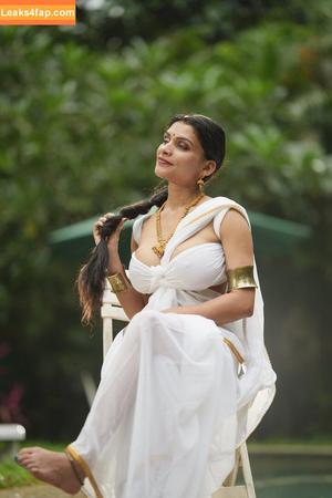 Reshmi R Nair photo #0005