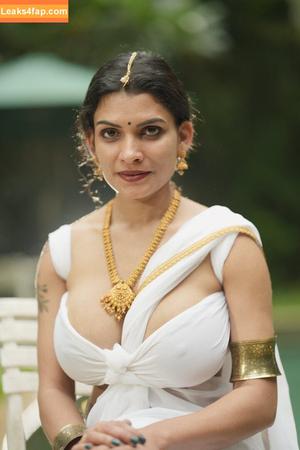 Reshmi R Nair photo #0006