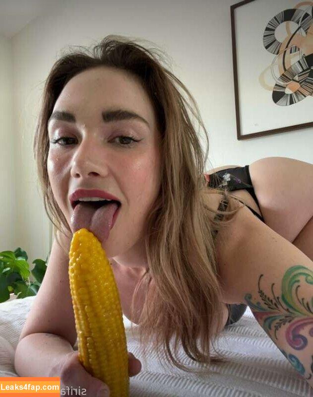 Siri Dahl /  leaked photo photo #0003