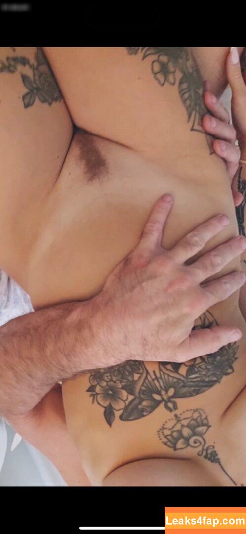 2629 /  leaked photo photo #0151