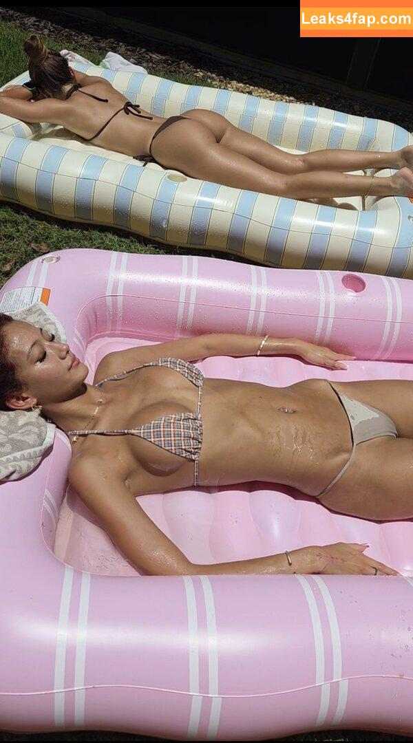 Alessandra Liu / _alessandraliu / _alessandraliuofficial / alessandraliuofficial leaked photo photo #0277
