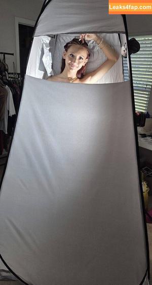 Alessandra Liu фото #0021