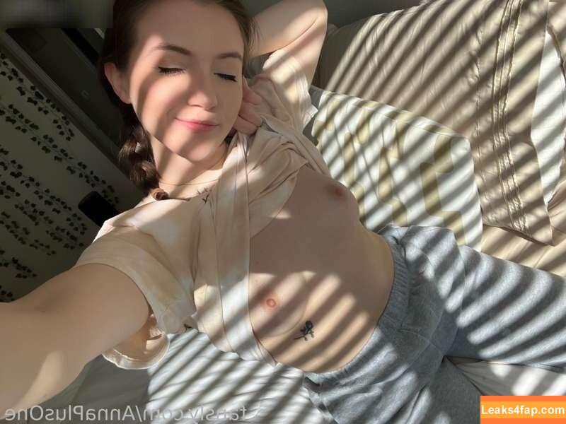 annaplusone / anna.plus.one leaked photo photo #0216