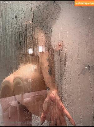 Anne Wünsche photo #0024