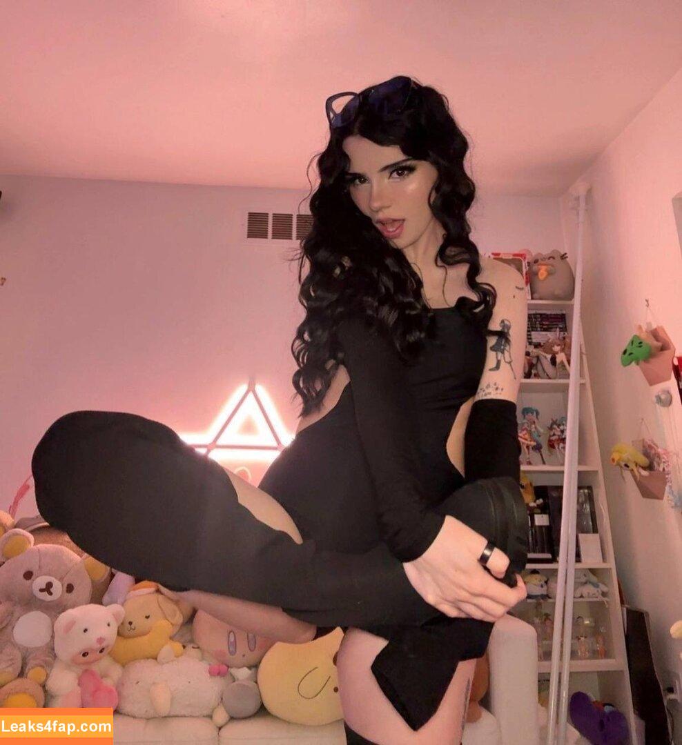 Oxythoughtin / Avivasofia / Misopacketbae leaked photo photo #0002