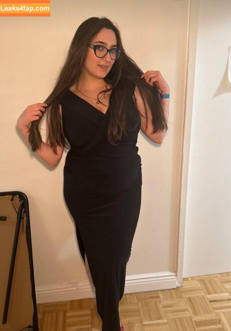 qveenjulia / juliaain_ leaked photo photo #0004