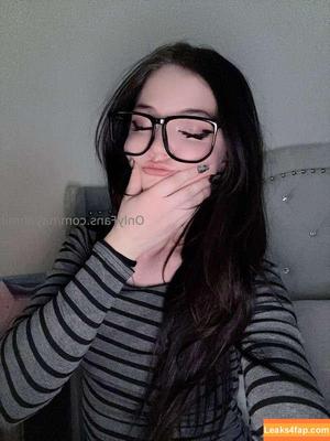 Strawbeariemilkk photo #0033