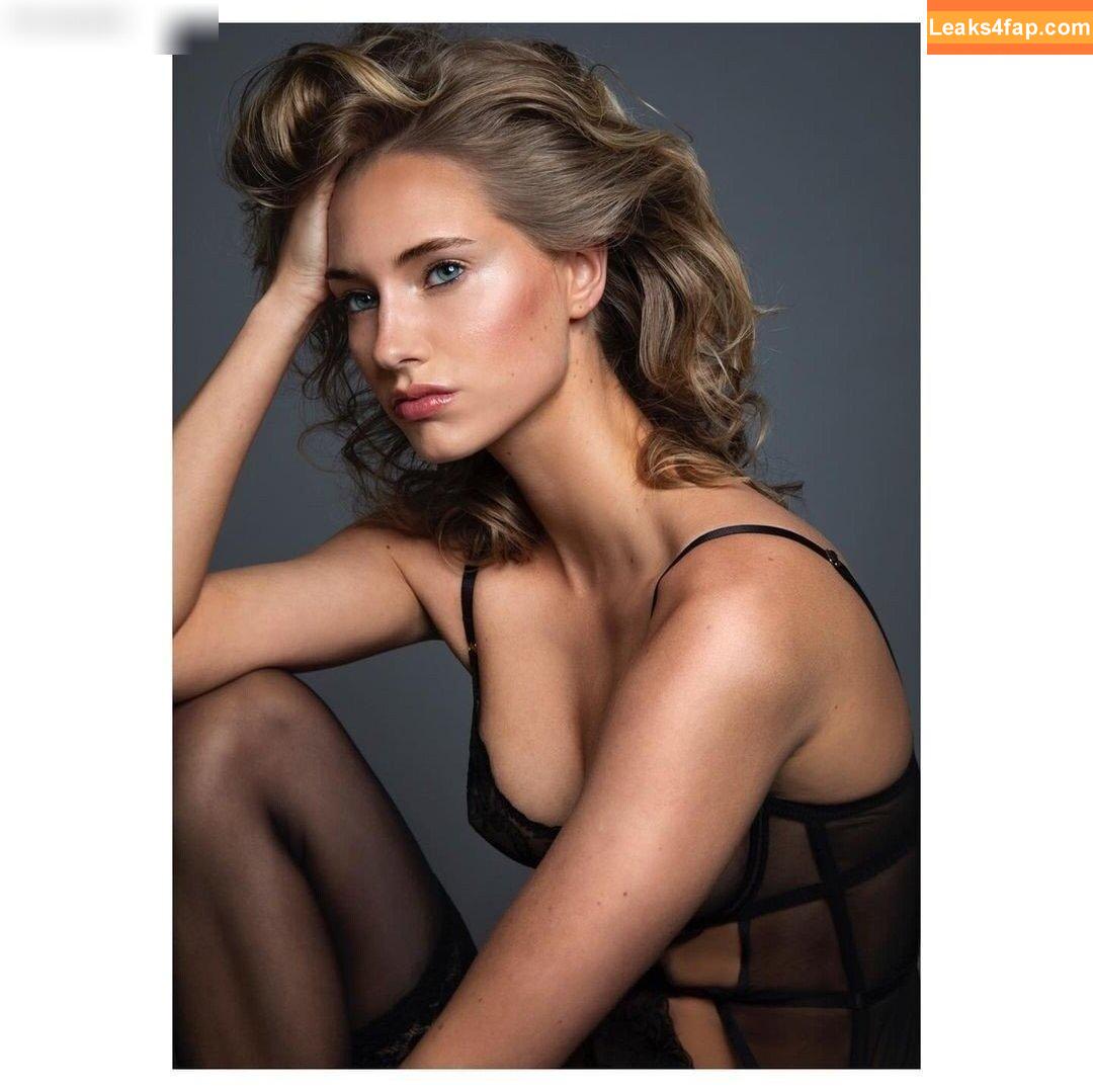 27918 /  leaked photo photo #0088