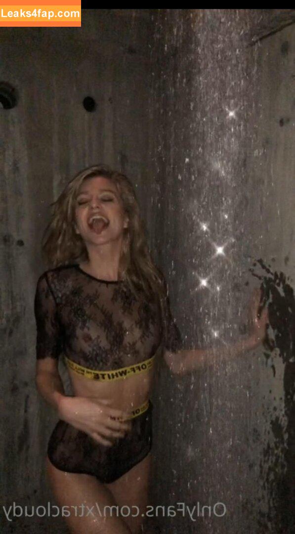 27918 /  leaked photo photo #0242