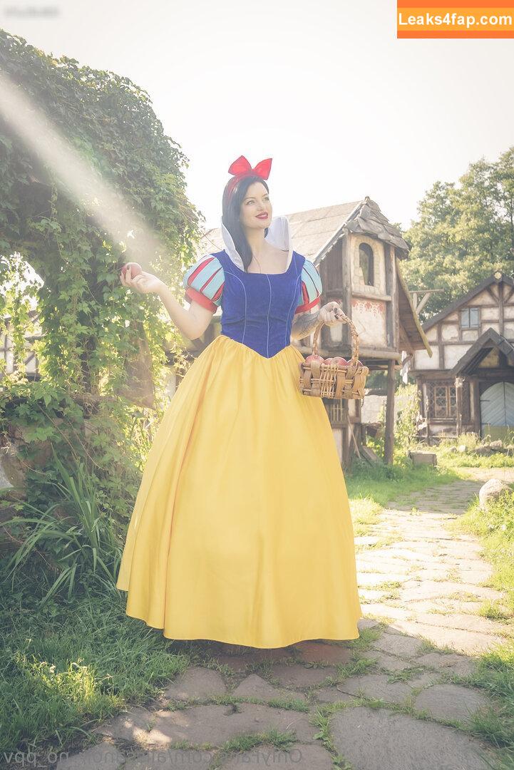 27918 /  leaked photo photo #0273