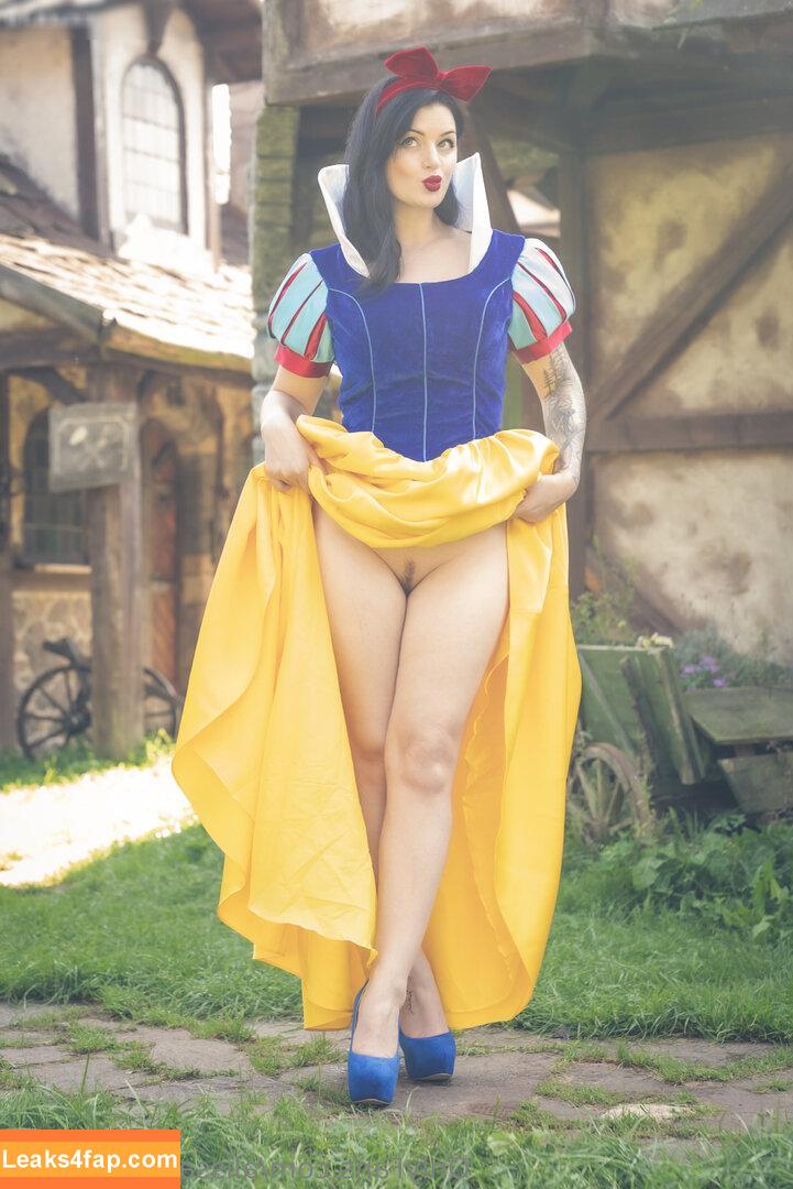 27918 /  leaked photo photo #0275