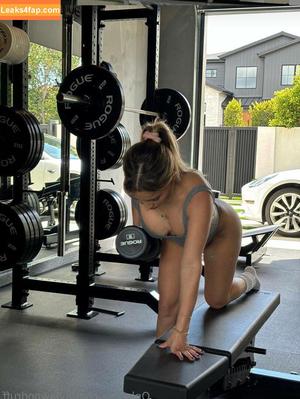 Ayla Woodruff photo #0013