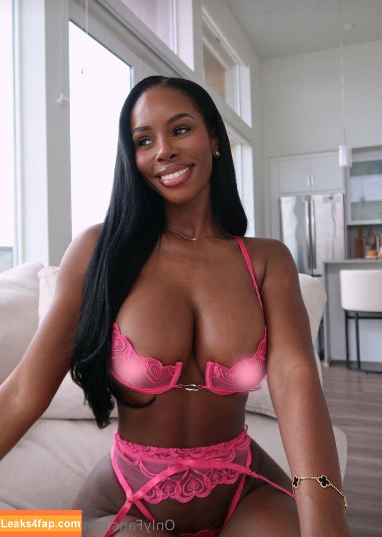 Lexi Hart / Lexxie Marie / _misslexiii / misslexihart leaked photo photo #0021