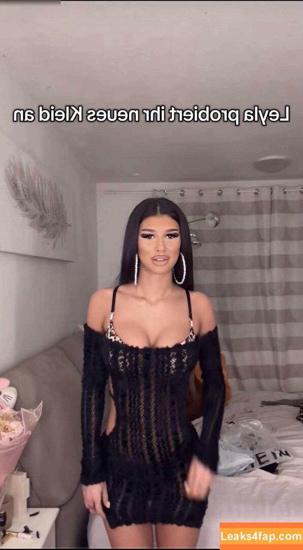 28.leyla /  leaked photo photo #0003