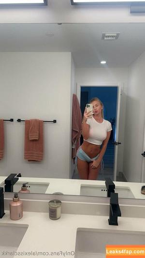 Alexis Clark photo #0085