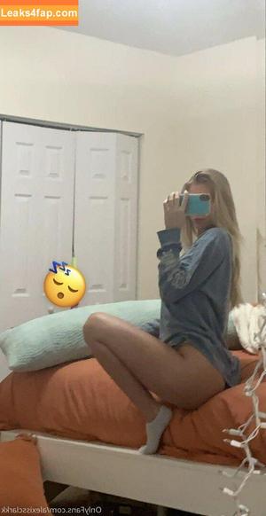 Alexis Clark photo #0239