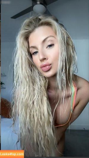 Alexis Clark photo #0287