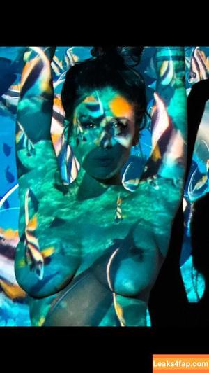 Brittany Furlan фото #0007