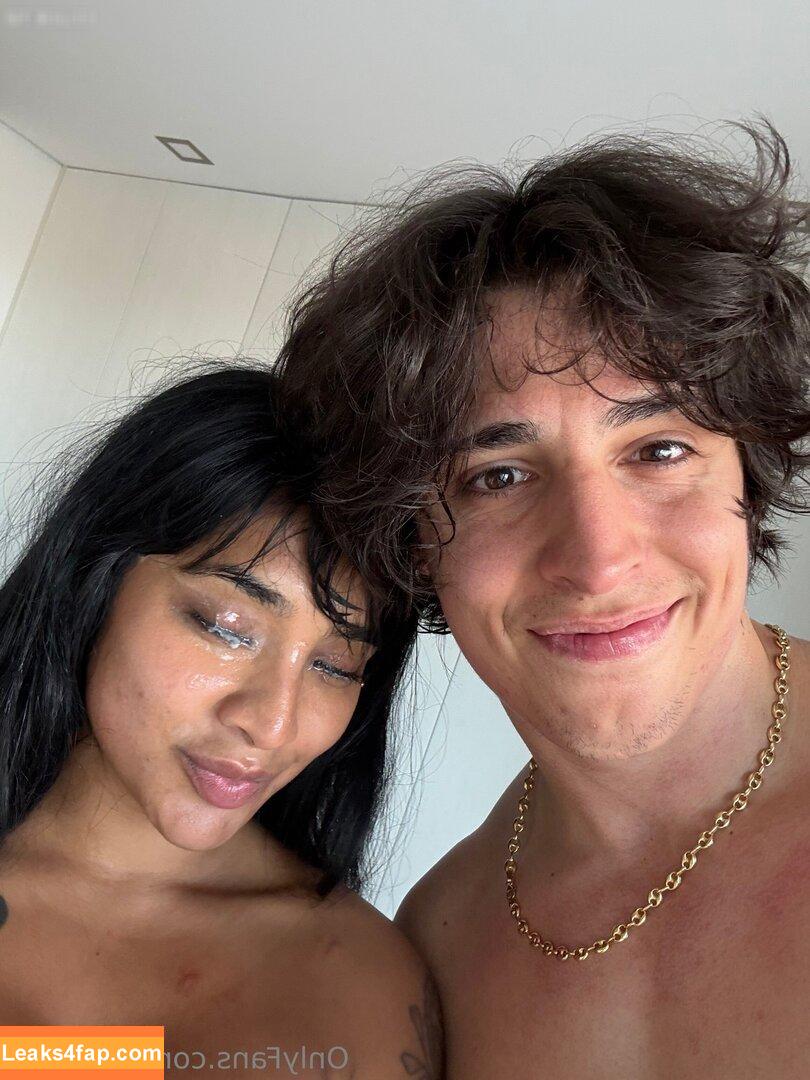 Yasmina Khan /  leaked photo photo #0005