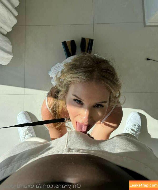 Alexandraqos / AlexandraQosTV / alexandra.qos leaked photo photo #0006