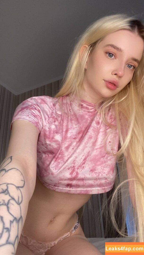 alicepreuoston /  leaked photo photo #0009