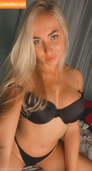 Amanda Ries photo #0005