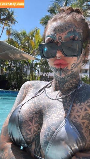 Amber Luke photo #0041