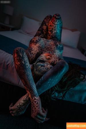 Amber Luke photo #0043