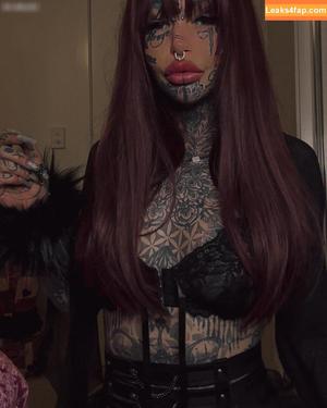 Amber Luke photo #0060