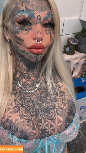 Amber Luke photo #0068