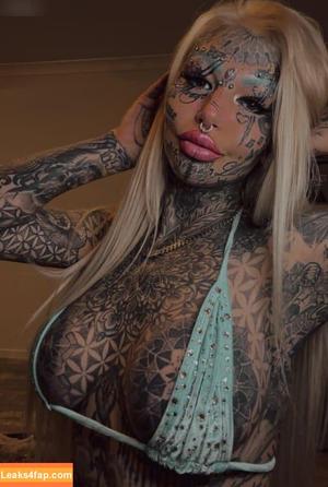 Amber Luke photo #0084