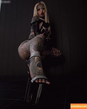 Amber Luke photo #0110